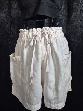 Cloth And Stone Women's Cream Drawstring 100% Linen Shorts